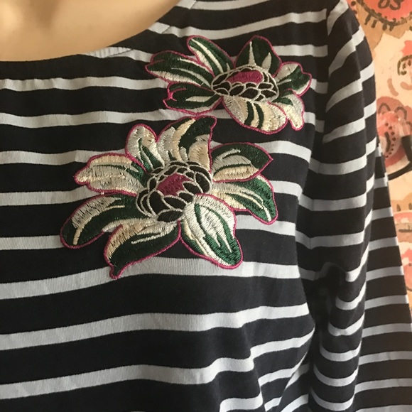 Ann Taylor Stripped Long Sleeve Tee Embroidered - Picture 3 of 8